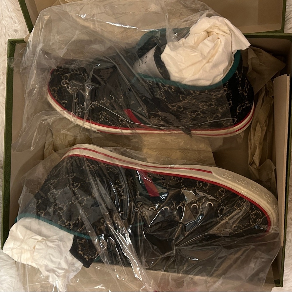 Gucci Dark Chocolate with Khaki stitching and Red High-Top Sneakers - Picture 4 of 4